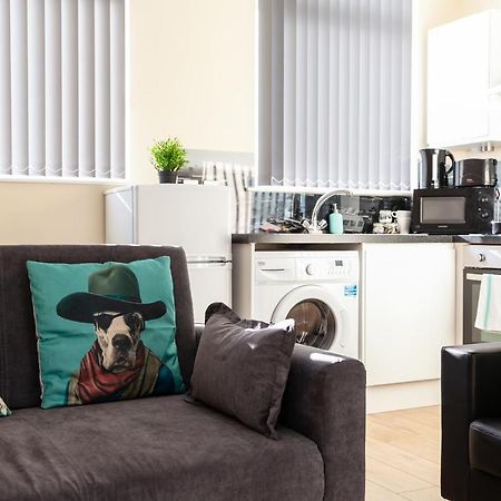 Stanley Street Apartments Манчестър Екстериор снимка